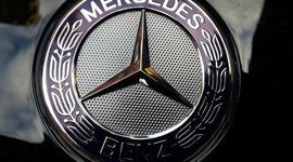 Timeline: mercedes benz E class