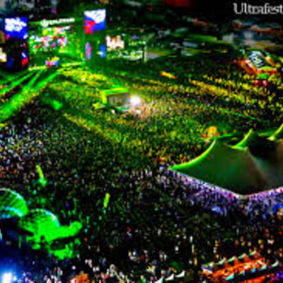 Timeline: Musica Electronica