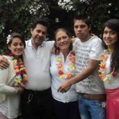 Timeline: MI  FAMILIA