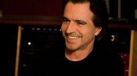 Timeline: Yanni's Biography