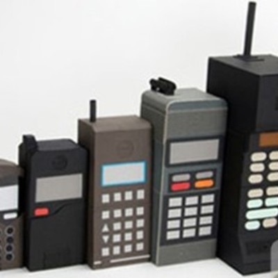 Timeline: HISTORIA DEL CELULAR