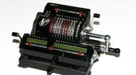 Timeline: Calculadora Mecánica