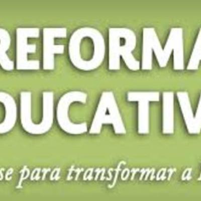 Timeline: REFORMAS EDUCATIVAS