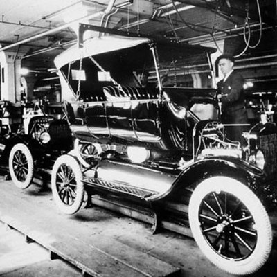 Timeline: Historia de los automóviles