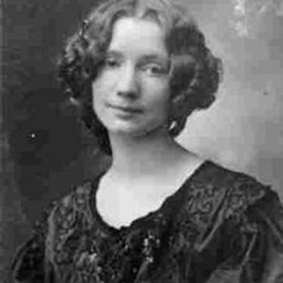 Timeline: Obras de Gerda Wegener esposa de Einar Wegener