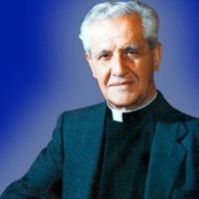 Timeline: PADRE RAFAEL GARCÍA-HERREROS