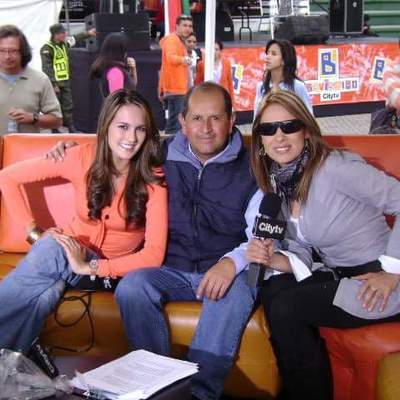 Timeline: Mi núcleo familiar