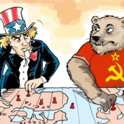 Timeline: La Guerra Fría (1945-1991)