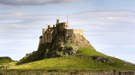 Timeline: NLGC1LINDISFARNE-WOMEN'SMARCHONVERSAILLES