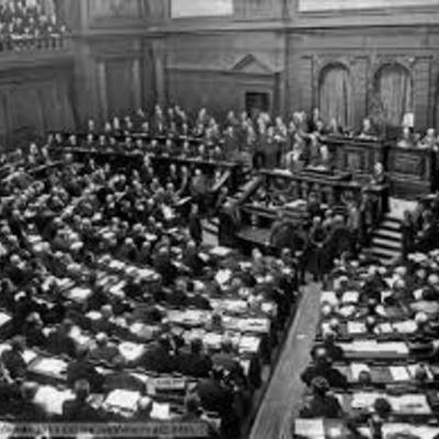 Timeline: República Parlamentaria