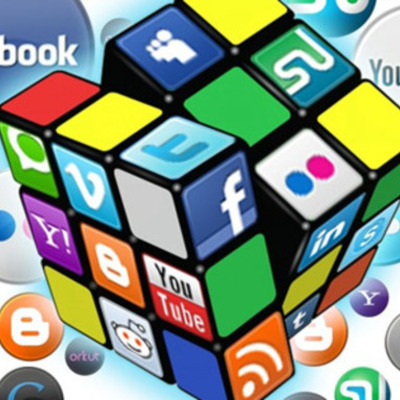 Timeline: Linea del Tiempo: Redes sociales