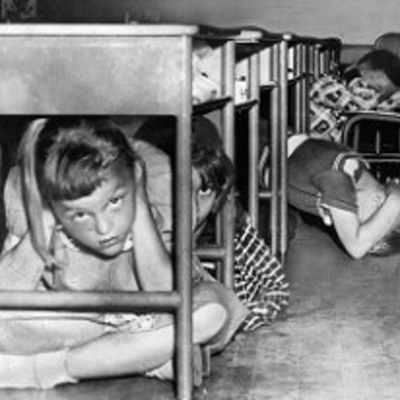 Timeline: Cold War 1945-1991 The Race Is On