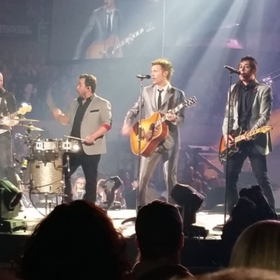 Timeline: Timeline of Devices to listen to music