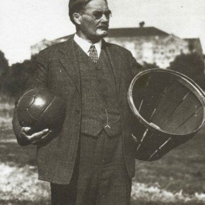 Timeline: Historia del Baloncesto