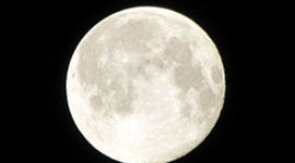 Timeline: Romina    La luna