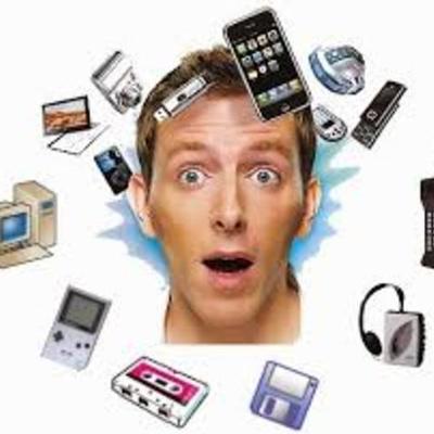 Timeline: TODO LO QUE CREES ES UNA MENTIRA