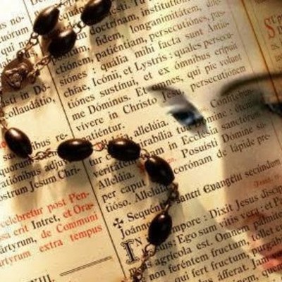 Timeline: Santo Rosário: a história de uma oração