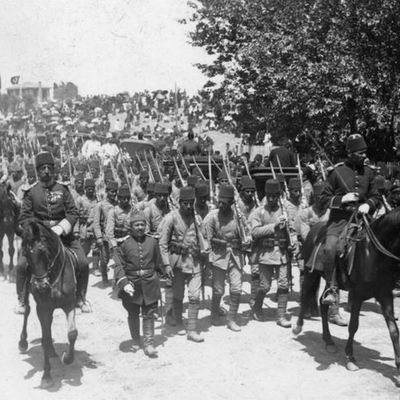 Timeline: Civil War, then victory(1402-1413 A.D).