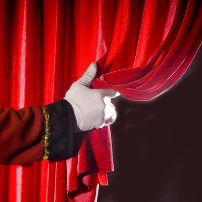 Timeline: HISTORIA DEL TEATRO