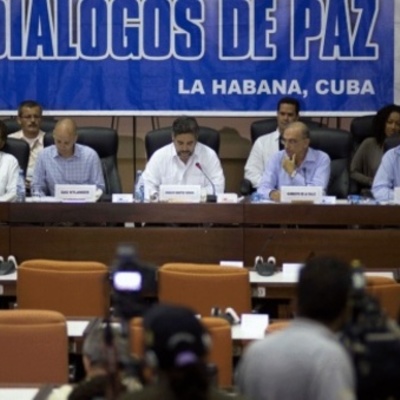 Timeline: Cronología: Casi cuatro años de diálogos en Cuba por la paz de Colombia