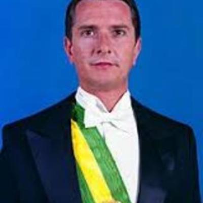 Timeline: Fernando collor de melo - Caio e Rodrigo