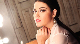 Timeline: Mayte Perroni