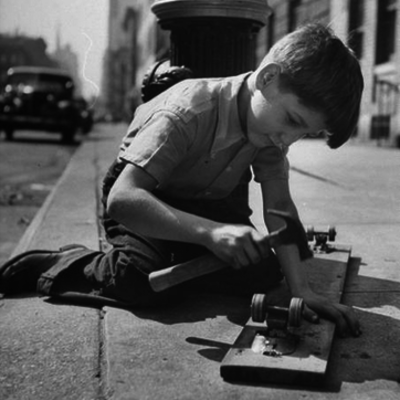 Timeline: the begining of skateboad