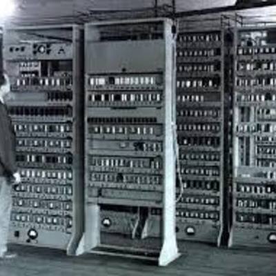 Timeline: HISTORIA DE LA COMPUTACION