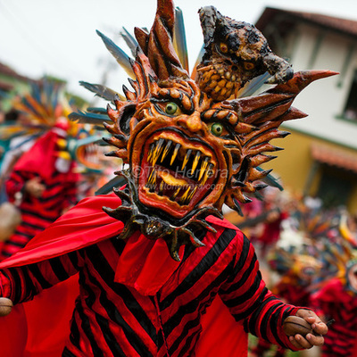 Timeline: Los Santos fiestas tradicionales