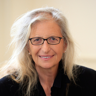 Timeline: Famous Photographer Research Project - Annie Leibovitz's Life