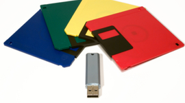 Timeline: Floppy and USB Timeline