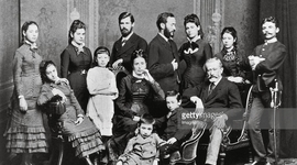 Timeline: historia del trabajo social familiar.