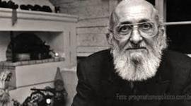 Timeline: vida y obra de Pablo Freire