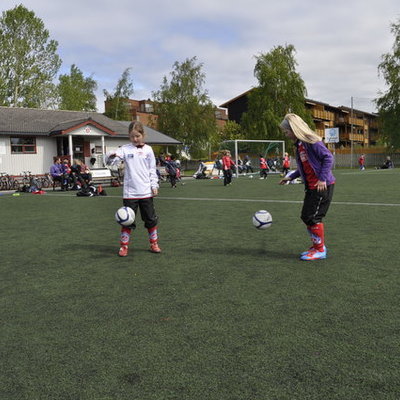 Timeline: Ella og Marias tidslinje<3