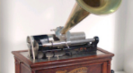 Timeline: Evolution of the Record Player