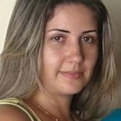 Timeline: "Momentos Marcantes em Minha Vida"