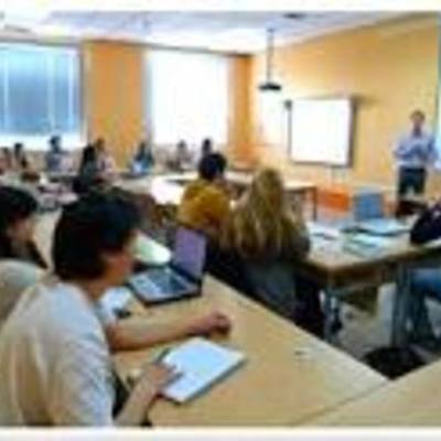 Timeline: Trayectoria Académica