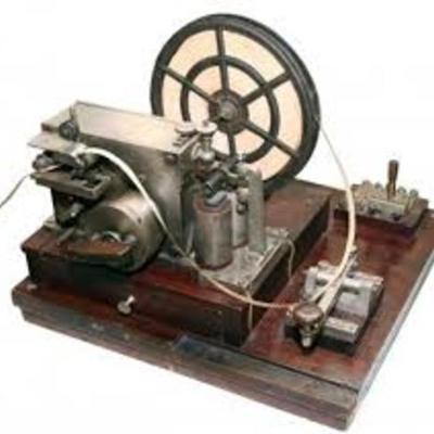 Timeline: EVOLUCION DE LAS TIC´S