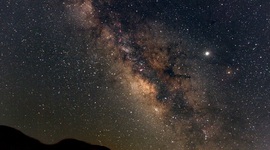 Timeline: L'origen i la constitució de l'Univers i la Terra