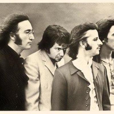 Timeline: Los Bicles