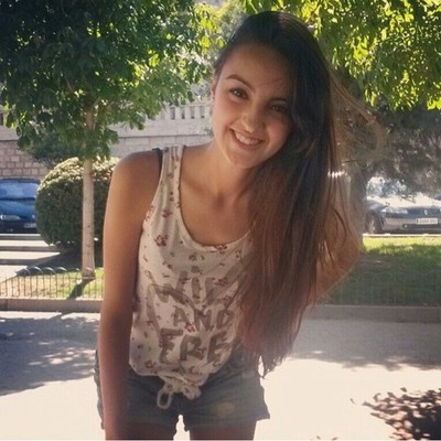 Timeline: Mi vida by Laura Milea