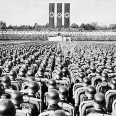 Timeline: key events between 1918 and 1945