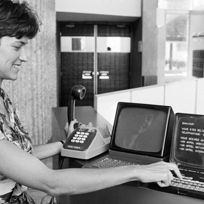 Timeline: historia del internet