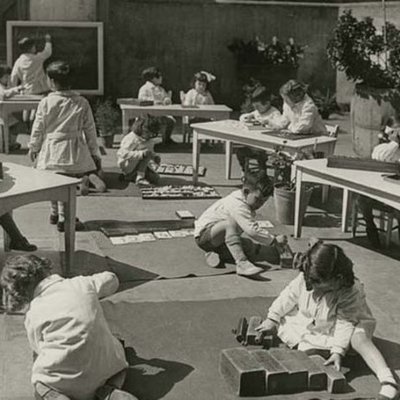 Timeline: Eventos Históricos de la Pedagogía