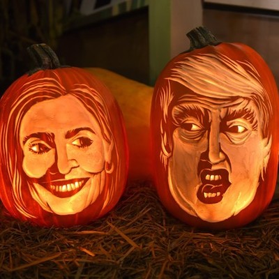 Timeline: Los escándalos de Trump y Clinton