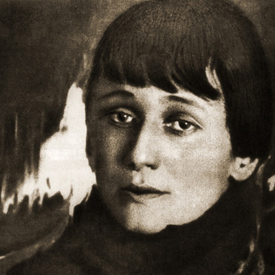 Timeline: Судьба Ахматовой