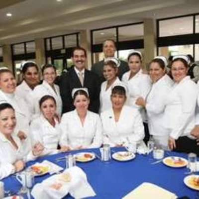 Timeline: TEORICAS DE ENFERMERÍA