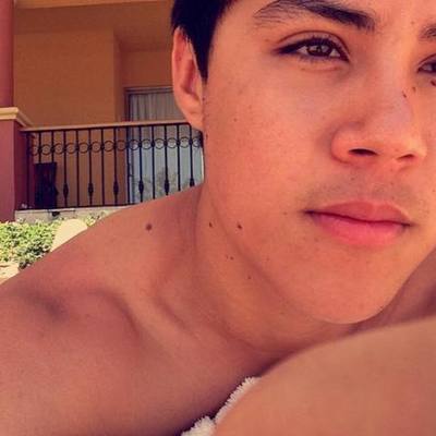 Timeline: La vida de Carlos Vanegas