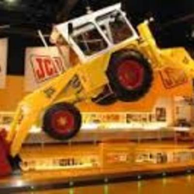 Timeline: retroexcavadora jcb