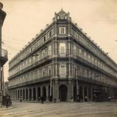 Timeline: Inventos en la hoteleria por Stefania Acevedo, Marie Moran y Cesar Davila.